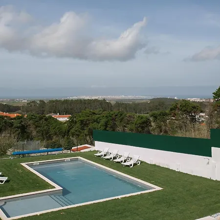 Bela Vista Com Piscina Aquecida * Atouguia da Baleia
